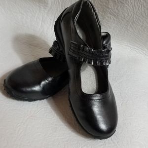 Girls Mary Jane shoes 3.5